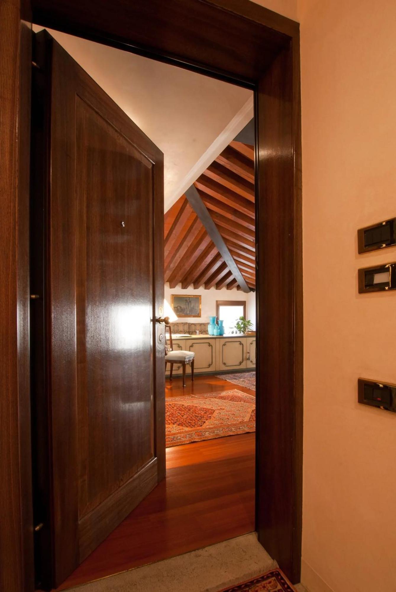 Mini Suite Deluxe Isola Di Mezzo Treviso Exteriör bild
